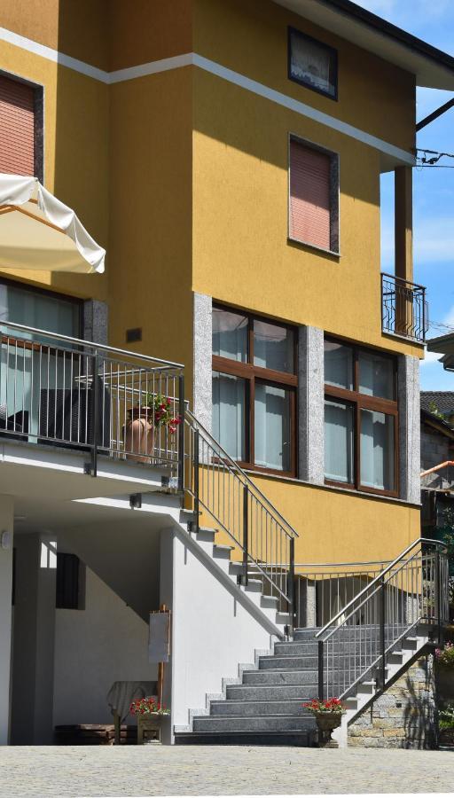 Albergo Ristorante Innocenti Ardenno Buitenkant foto