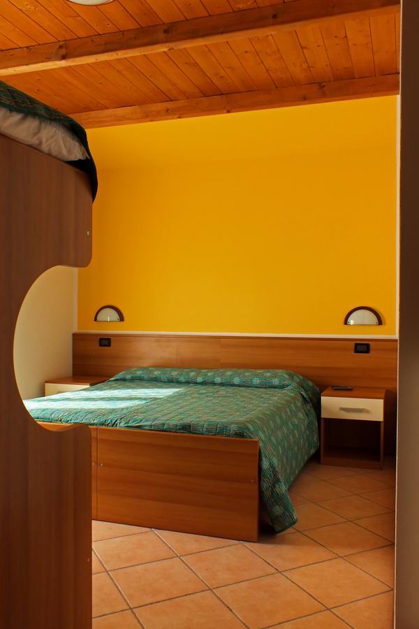 Albergo Ristorante Innocenti Ardenno Buitenkant foto