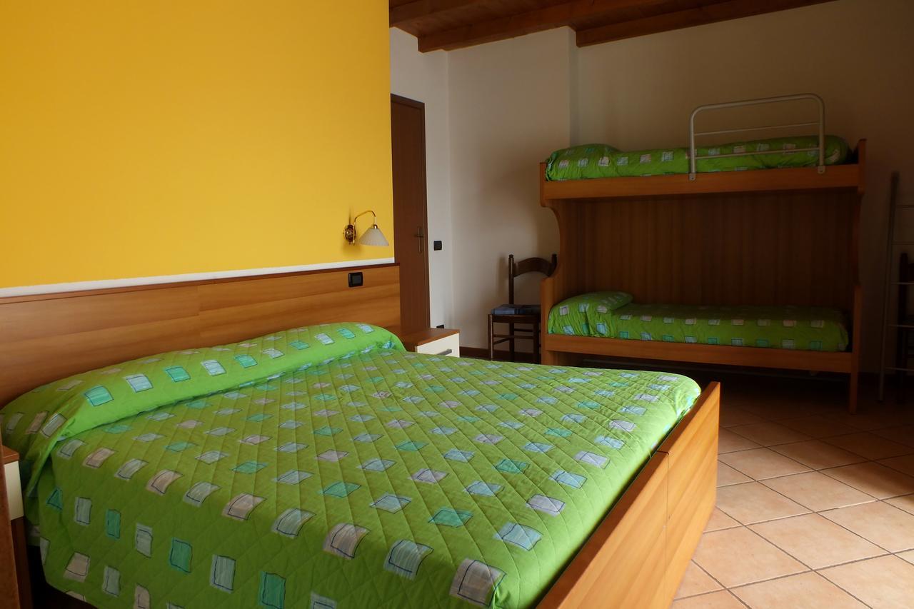 Albergo Ristorante Innocenti Ardenno Buitenkant foto